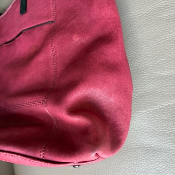 L.A.M.B. by Gwen Stefani real leather large shoulder tote bag raspberry red - Picture 15 of 16